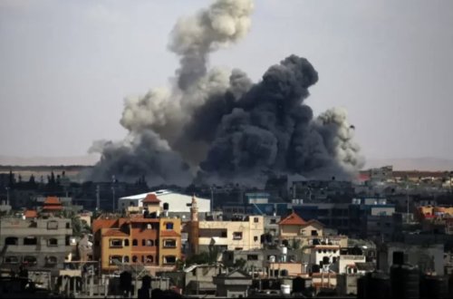 SON DƏQİQƏ: İran İsrailə ballistik raket yağdırır – VİDEO