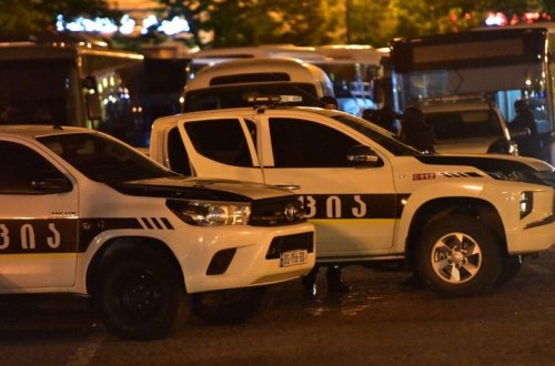 Gürcüstanda gecə klublarında xüsusi əməliyyat: əcnəbilərə qarşı dələduzluq edənlər saxlanılıb