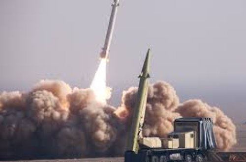 İran İsrailin HHQ-nin iki bazasına və kəşfiyyatının qərargahına zərbələr endirib