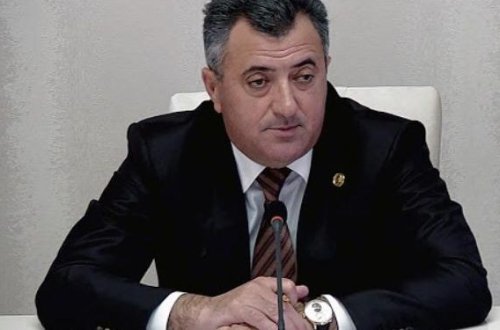 Xırdalanın “pulgir yolları” – Abdin Fərzəliyev hər il şübhəli şirkətlərə yol təmir etdirir