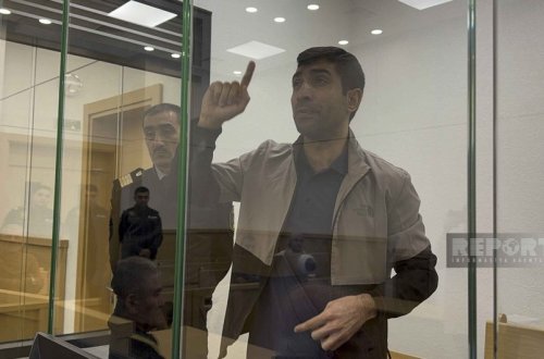 Həyat yoldaşı və körpə qızını öldürməkdə təqsirləndirilən şəxsə ömürlük həbs cəzası verilib