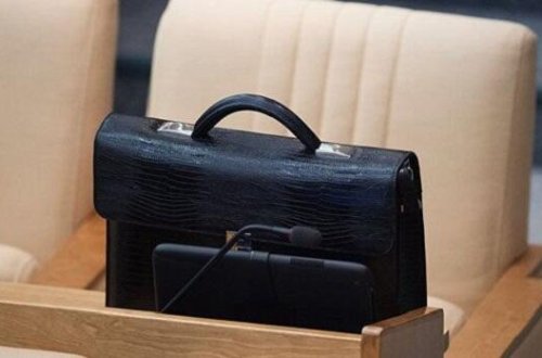 Azərbaycanda vəzifəli şəxs 36 yaşında öldü - FOTO