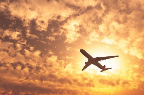 Пассажир рейса из Кракова в Париж угрожал взорвать самолет