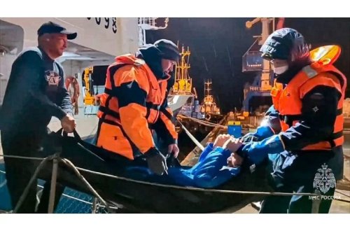 Dənizin ortasında iki aylıq həyat mübarizəsi: 100 kilodan 50 kiloya düşdü!