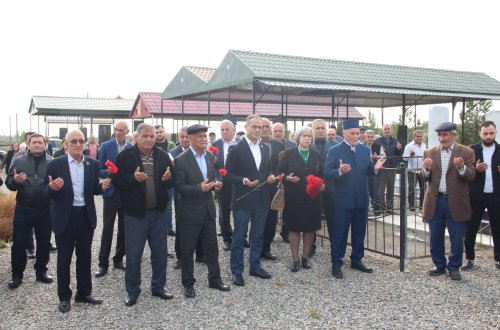 Deputat Ramil Həsən Ucarda seçicilərlə görüşdü