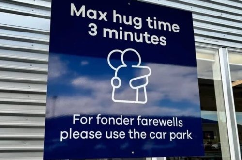 Uzun qucaqlaşmaq qadağandır! Yeni Zelandiya vidalaşma müddəti 3 dəqiqə ilə məhdudlaşır 