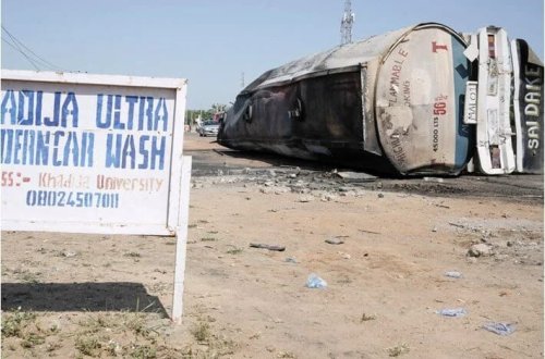 Nigeriyada yanacaq tankerinin partlaması: Ölənlərin sayı 181-ə yüksəldi