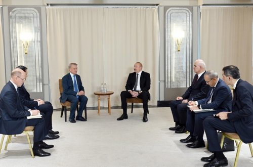 Azərbaycan Prezidenti Kazanda “Sberbank”ın İdarə Heyətinin sədri ilə görüşü olub