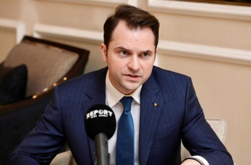 Румынский министр: Мы не импортируем ни единой молекулы российского газа, мы закупаем его у Азербайджана