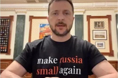 Zelenskinin Kremli qəzəbləndirən köynəyi: 