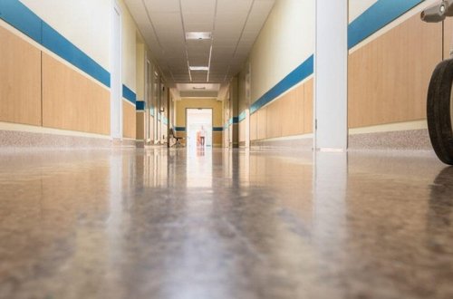 Azərbaycanda ana qeysəriyyədən sonra öldü