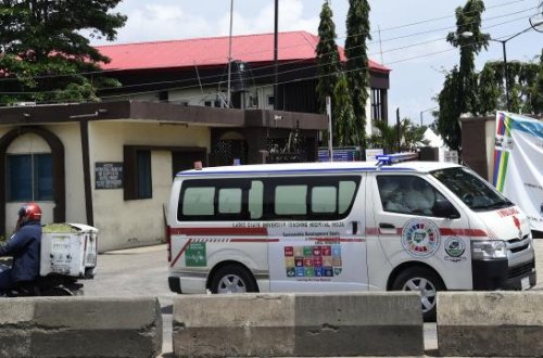Nigeriyada 3 mərtəbəli bina uçub: 7 nəfər ölüb, 2 nəfər yaralanıb 