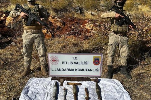 PKK terror təşkilatına məxsus silah-sursat ələ keçirilib
