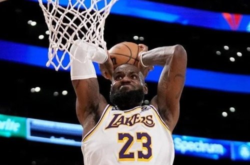 LeBron Ceyms Kamala Harrisi dəstəklədiyini açıqladı