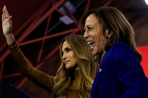 Cennifer Lopez latınları Kamala Harrisə səs verməyə çağırdı