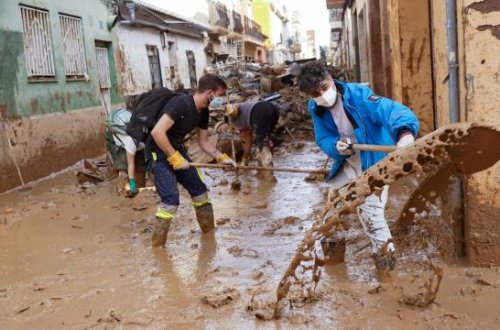 Valensiya daşqın fəlakətinin dəymiş ziyanını ödəmək üçün 31 milyard 402 milyon avro istədi