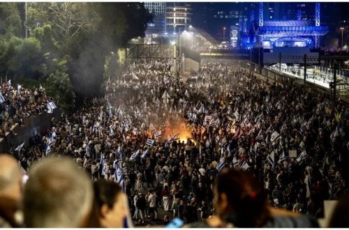 Netanyahu müdafiə naziri Gallantı istefaya göndərdi: İsraillilər küçələrə çıxdı