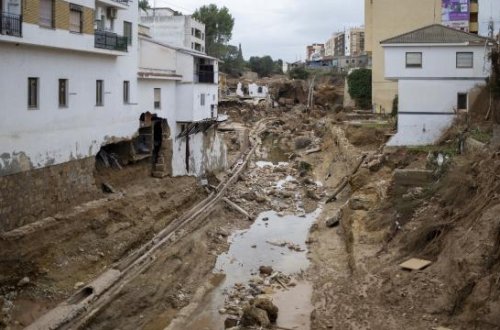 İspaniyada 218 nəfərin ölümünə səbəb olan daşqın nəticəsində 89 nəfər hələ də itkin düşüb