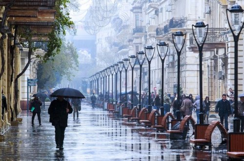 Sabah Bakıda yağış yağacaq, bölgələrdə 18° isti olacaq