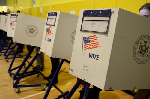 Merilenddə seçki məntəqələri bomba təhdidləri alıb