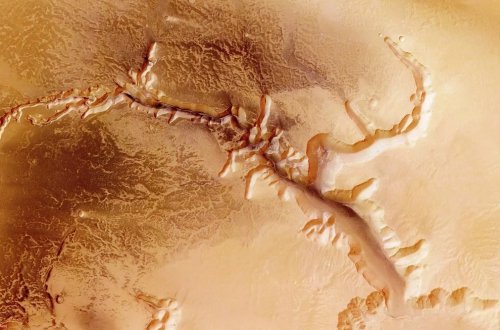 Marsda qədim okeanın olduğu sübut olundu - FOTO