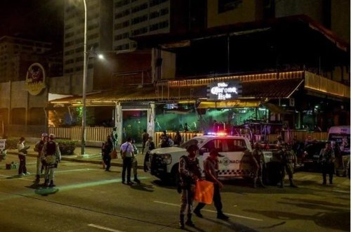 Meksikada bara silahlı hücum: 10 nəfər ölüb 