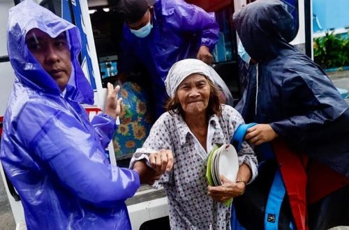 Tayfun Filippini vurdu: 2500 kəndin boşaldılması əmri verildi