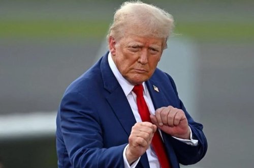 Qadınlardan qorxulu Tramp reaksiyası: Zəhərlə poza verdilər! 