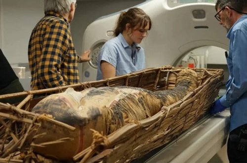 Rentgen 3 min illik mumiyanın sirrini həll etdi