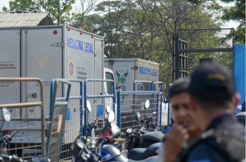 Ekvadorda həbsxanada üsyan baş verib