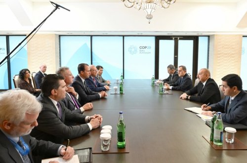 Prezident İlham Əliyev ABŞ Nümayəndələr Palatası üzvünün başçılıq etdiyi nümayəndə heyəti ilə görüşüb