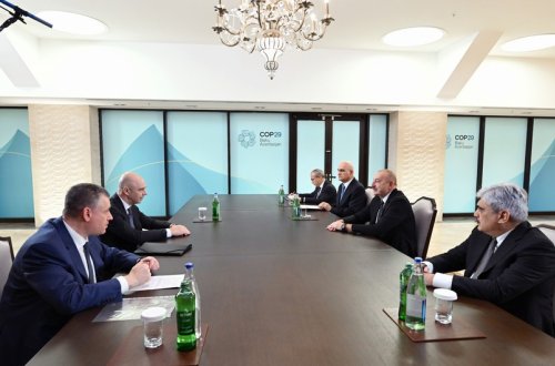 Prezident İlham Əliyev Rusiyanın maliyyə naziri və Dövlət Dumasında fraksiya rəhbəri ilə görüşüb