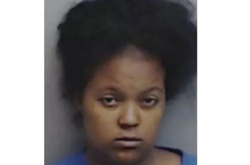 Övladlarını sobaya ataraq öldürən anaya ömürlük həbs cəzası