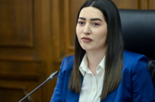 Ermənistanın yeni Daxili İşlər Naziri qadın oldu - FOTO
