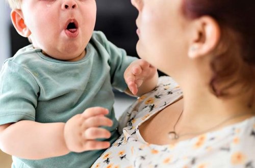 Yeni Zelandiyada göyöskürək epidemiyası elan edilib