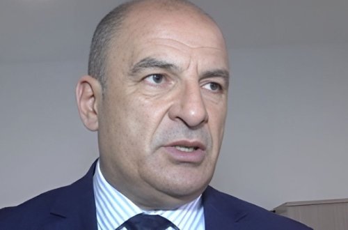 Qalmaqallı xəstəxana direktoru hakim qarşısında