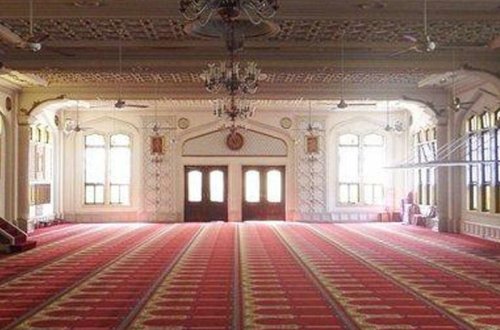 Məsciddə dəhşət yaşandı - namaz qılan 12 dindarı öldürdülər