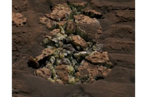 Marsın sirri heç vaxt bitmir! Təsadüfən qırılan daş alimləri təəccübləndirib