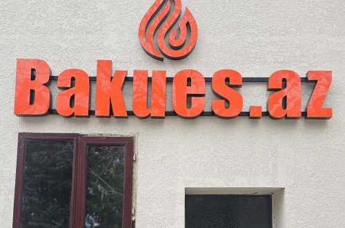 “Bakues.az” yeni ofisini təqdim edib