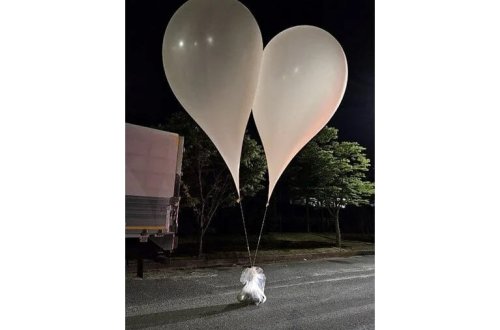 Şimali Koreyanın çirkli müharibəsi: Cənubi Koreya səmasında zibil balonları!
