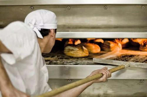 Azərbaycanda 18,2 milyon manatlıq çörək şirkəti bağlandı