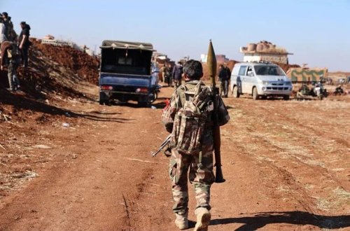 Suriyada son vəziyyət: Suriya Milli Ordusu Təl Rıfata daxil olub, Rusiya təyyarələri müxalifəti bombalayır, Kürdlər təxliyə edilir 