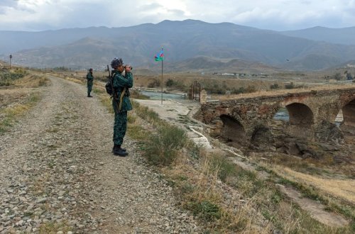 Ötən ay 6 nəfər özgəsinə məxsus sənədlə dövlət sərhədini keçməyə cəhd göstərib