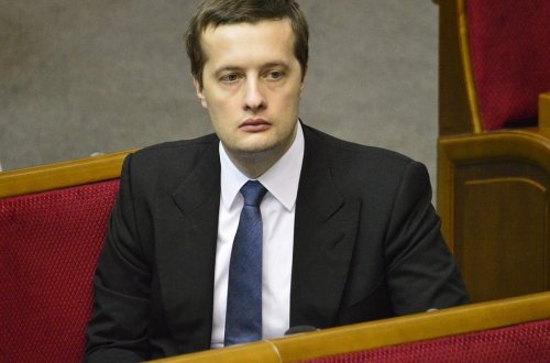 Keçmiş prezidentin oğlu axtarışa verildi