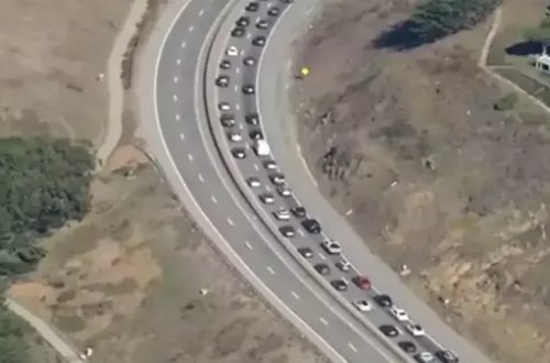 Zəlzələdən sonra sunami xəbərdarlığı - Əhali ölkədən qaçır