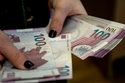 Bu şəxslərin maaşı 1300 manata yaxın olacaq