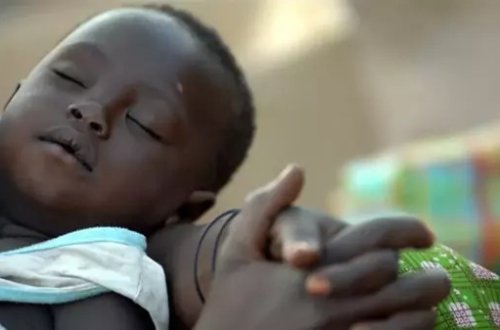 Bu ölkədə qorxunc xəstəlik yayılıb - 71 nəfər naməlum virusdan ölüb