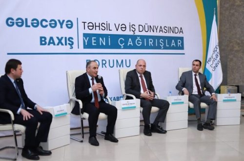 Gələcəyə baxış: təhsil və iş dünyasında yeni çağırışlar – FOTO