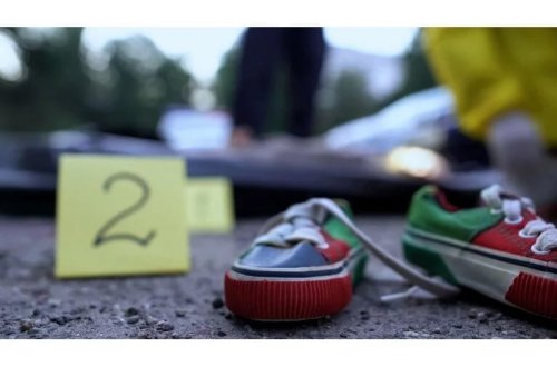 Həddindən artıq vegan pəhriz fəlakəti: Ölən 3 yaşlı körpələrini bağçada basdırdılar