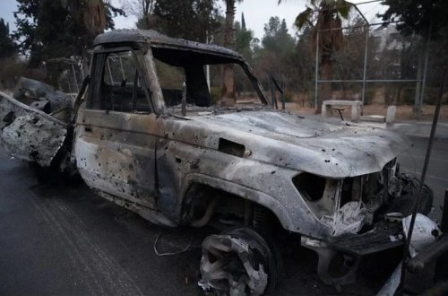Qaçan terrorçular maşınlarını yandırıblar
